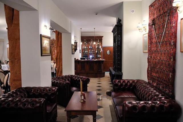 Hotel Salamandra Hoczew Extérieur photo